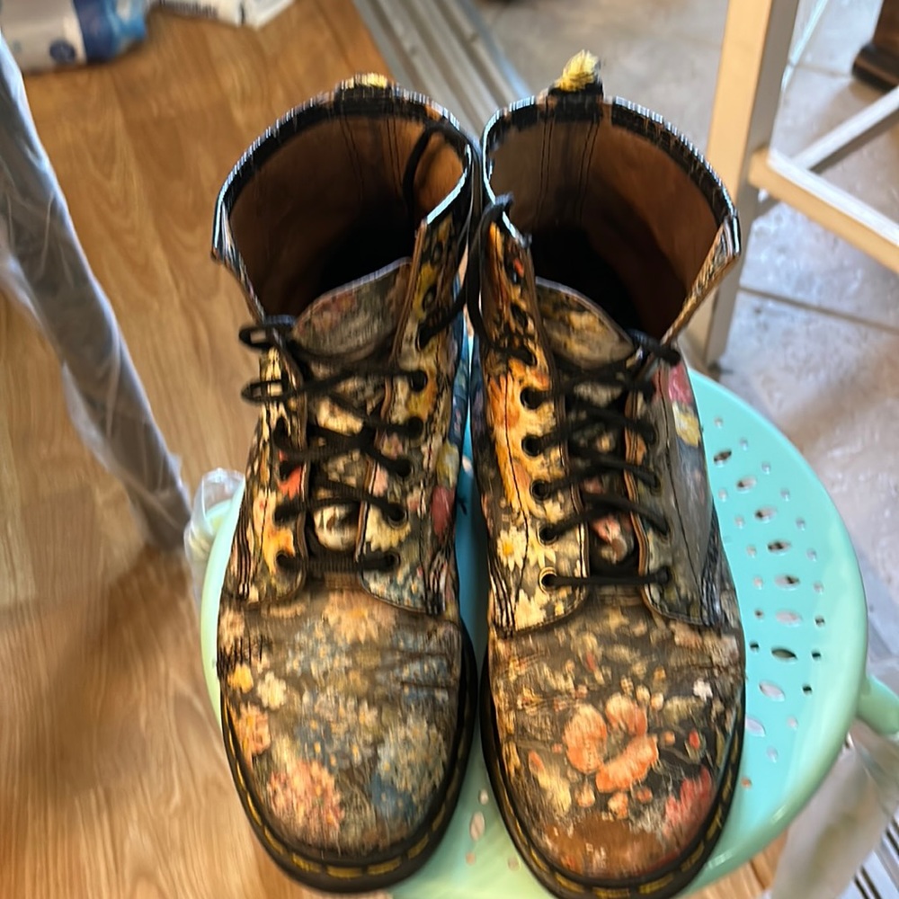 Dr. Martens - flowered. Used condition. Boho